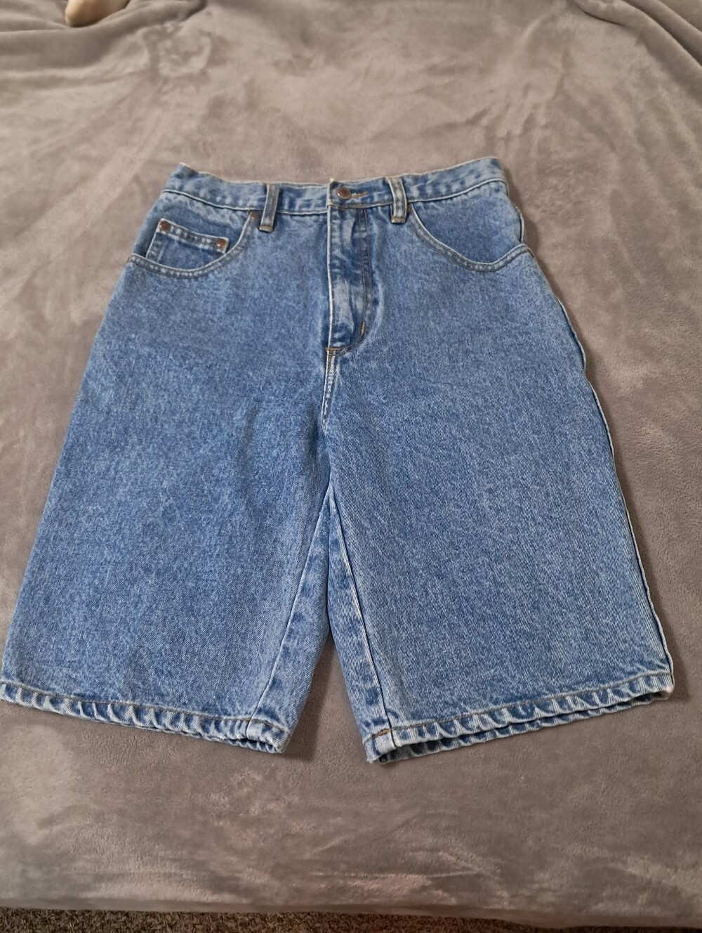 Guess Jeans Vintage 90's Y2K "Jorts" Denim Bermuda Hi Rise Shorts Sz. 4